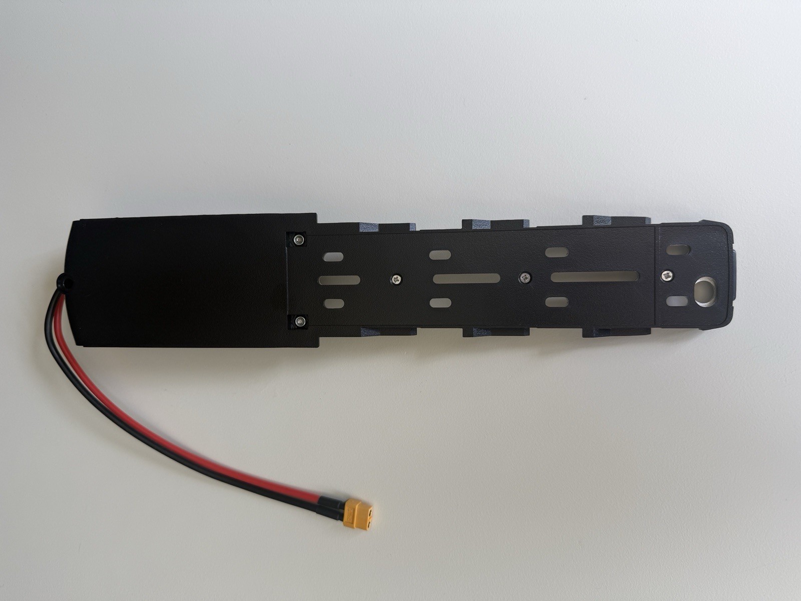 068 XT60 E-Bike Battery Mount Base Cradle Rail Hailong Shark Style 4-Pin Untest