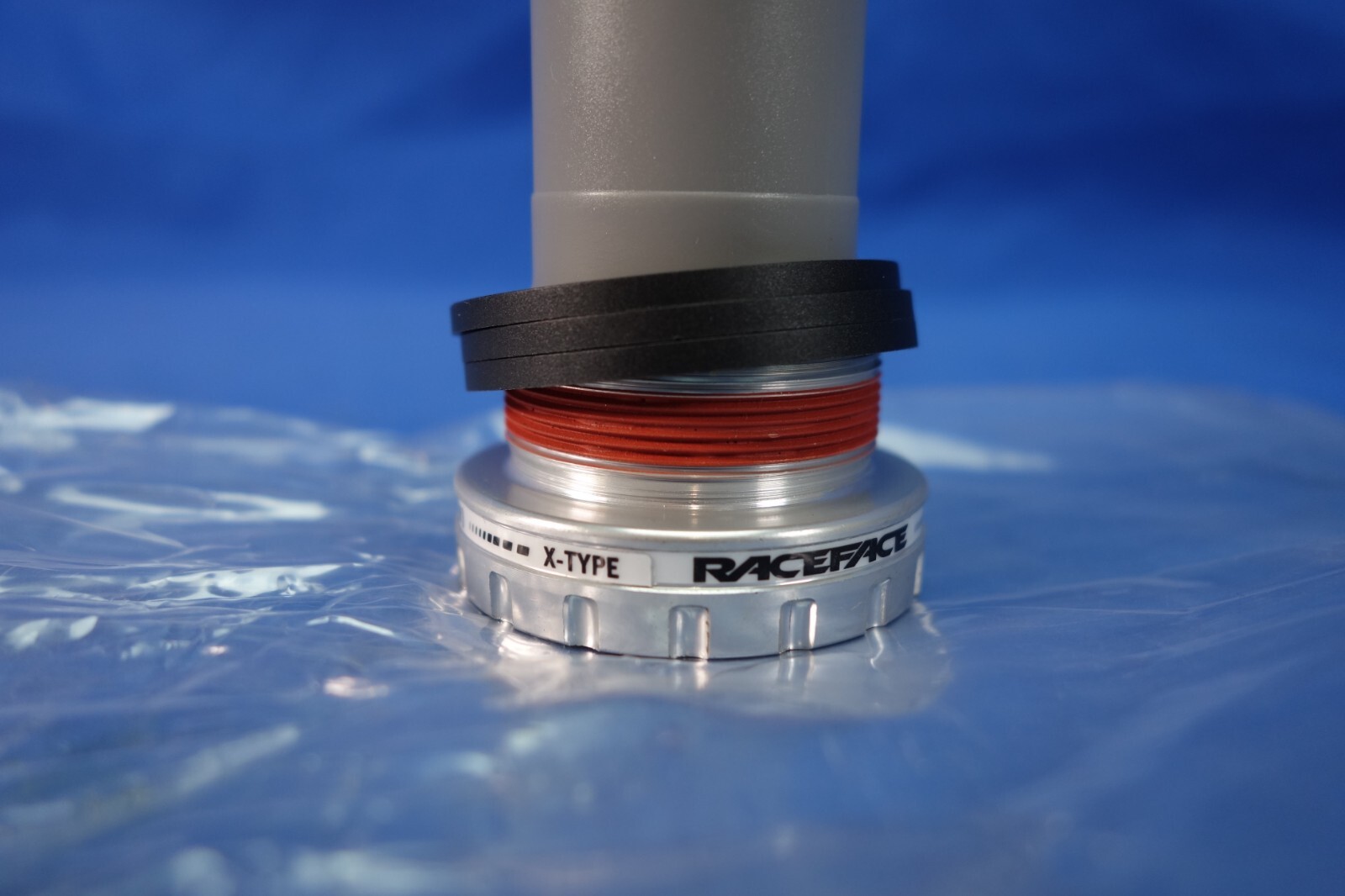 NEW Race Face Team X-Type BSA English threaded – 24mm Bearing Bottom Bracket