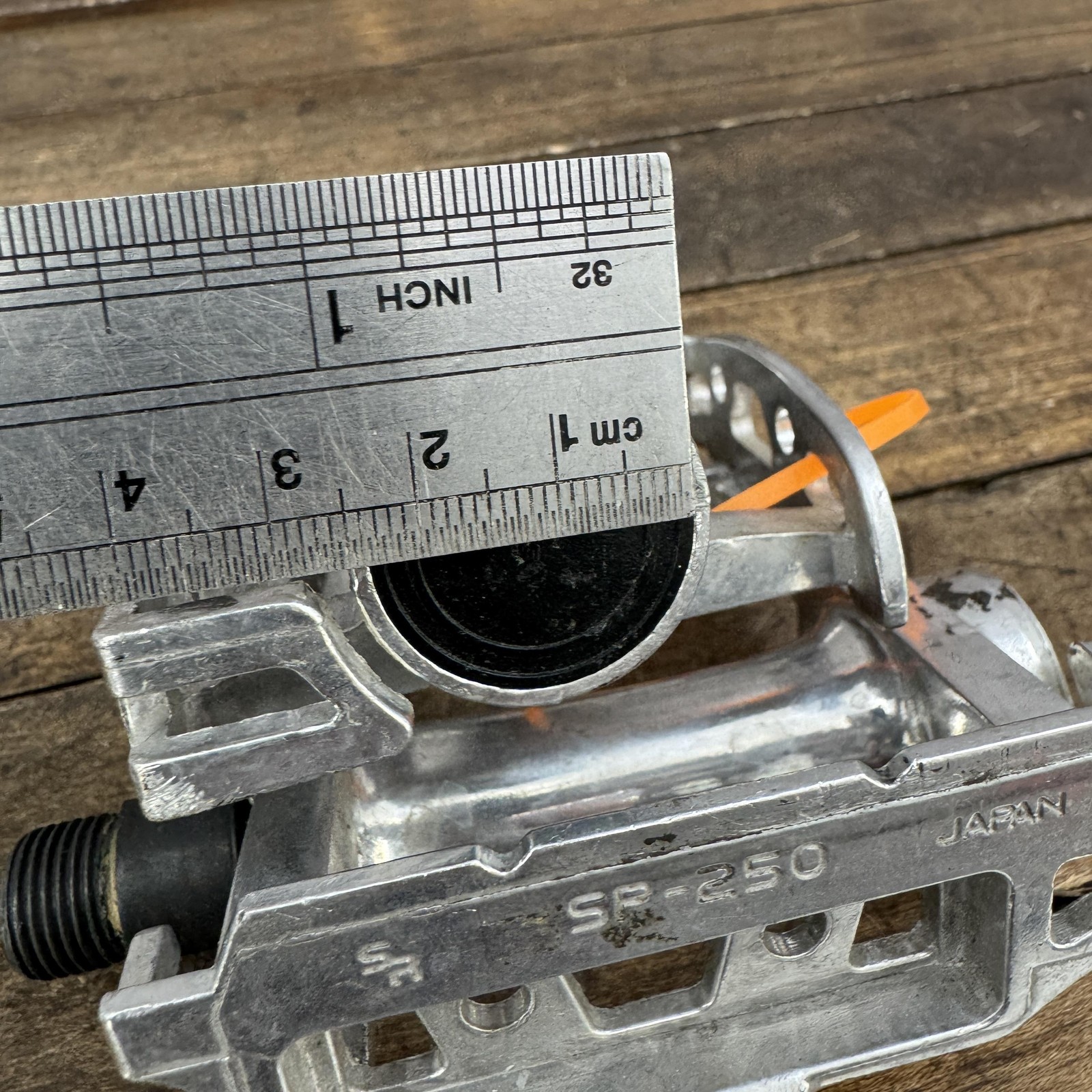 Vintage SR SP-250 Platform Bike Pedals 9/16 Silver Pair 365g Japan BMX Caps