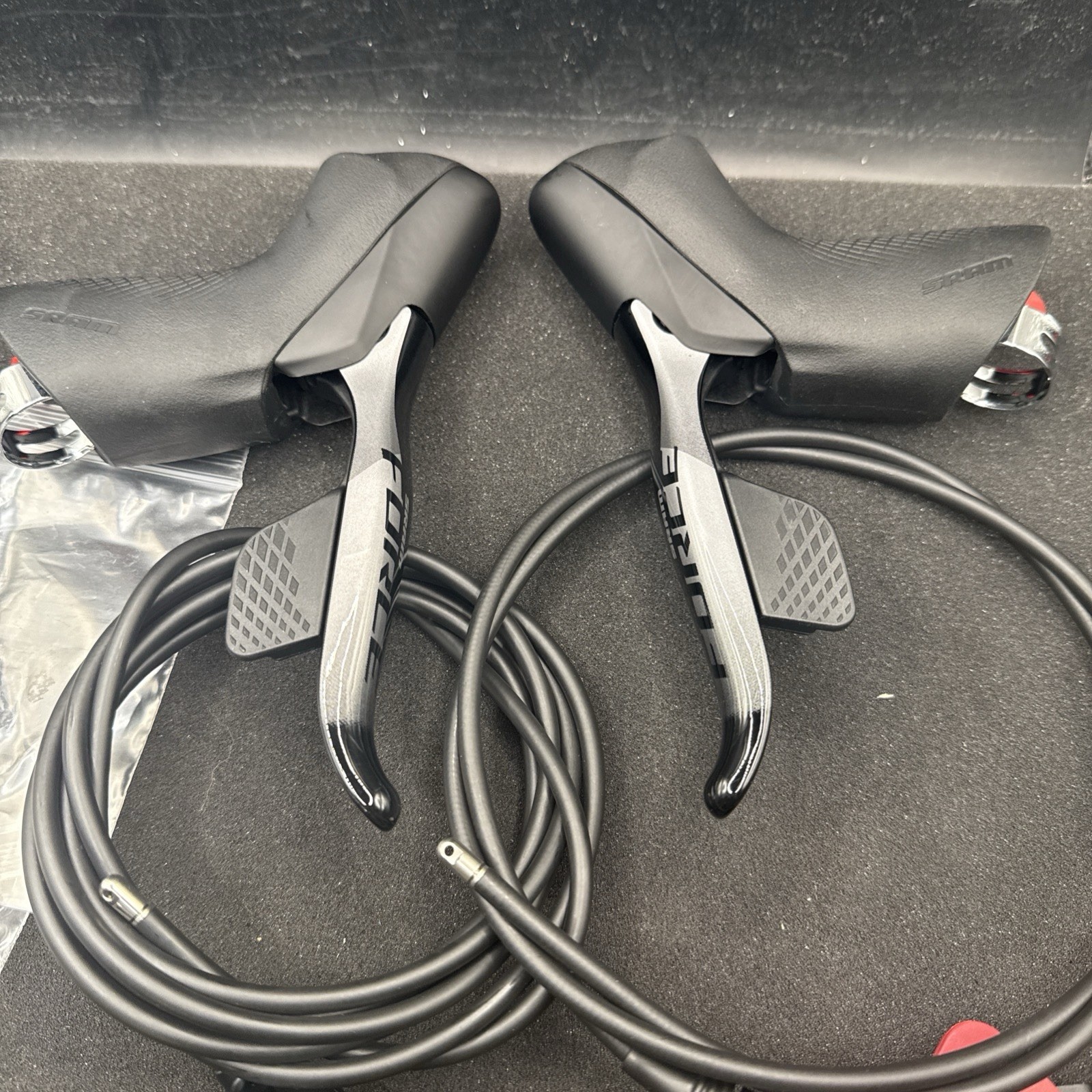 Sram Force Axs D1 1000/2000mm Hydraulic Disc Shifter And Brake Set 12 Speed (nw)