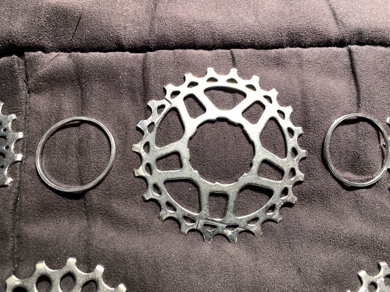 SRAM Force PG-1170 WiFli 11 Speed Cassette 1170 11-32T Gearing Gravel Road