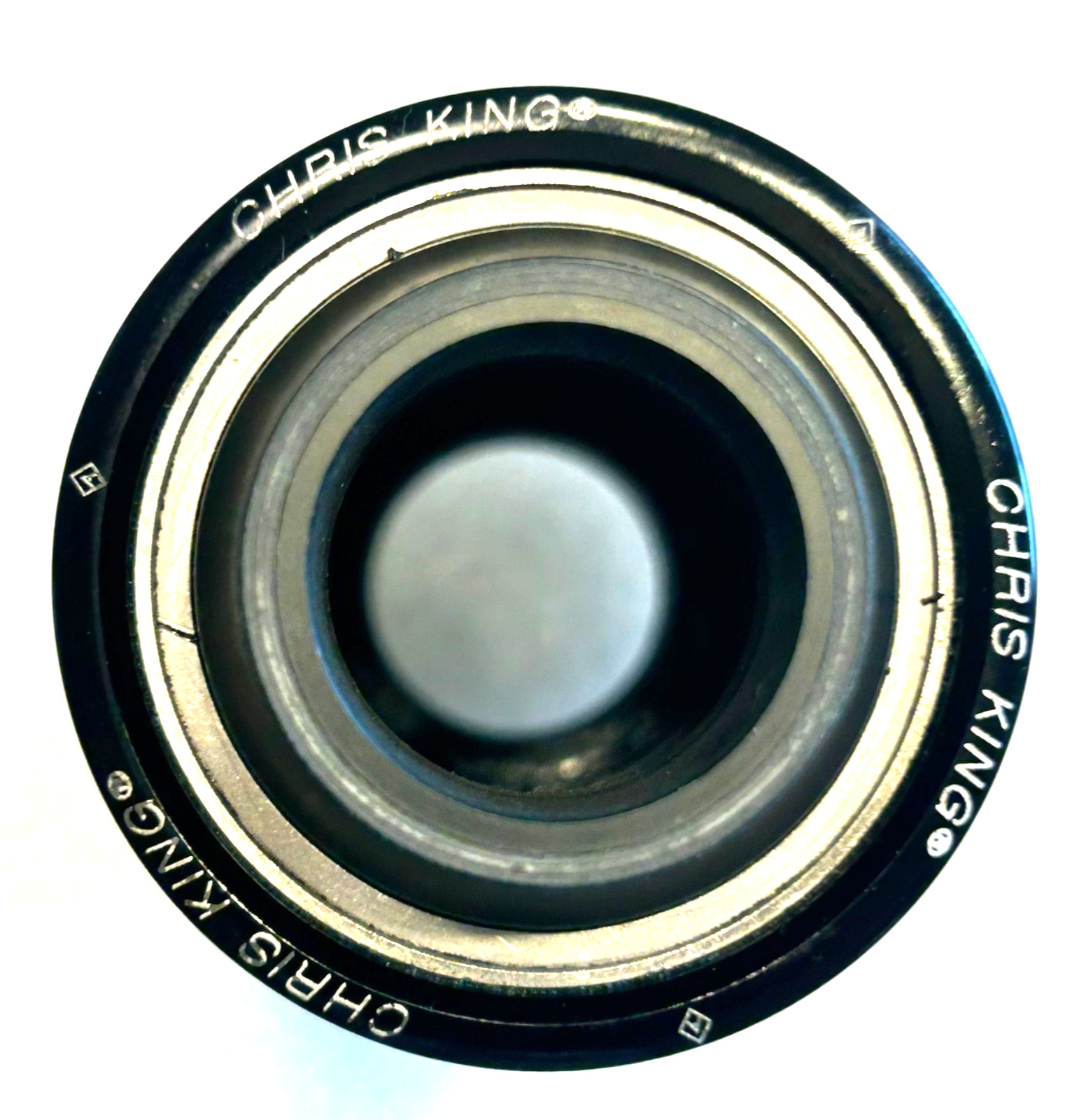 CHRIS KING – PF 30 x 24 MM. – BOTTON BRACKET – PRESS FIT