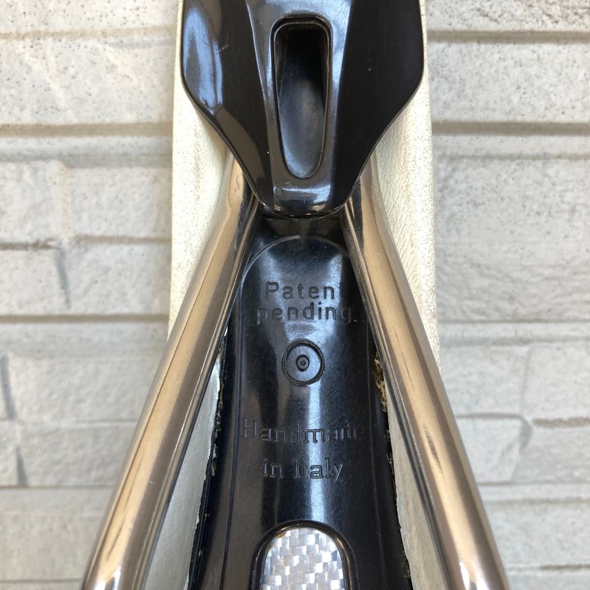 Fizik Aliante VS Saddle 27cm Wide Road Bike Seat Used