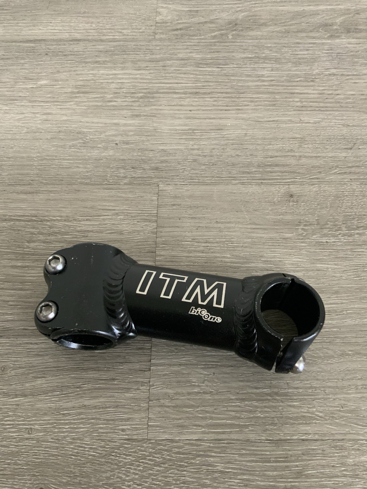 ITM RACING THREADLESS STEM 100 MM 1 1/8 INCH 25.4 MM CLAMP 196 GRAMS