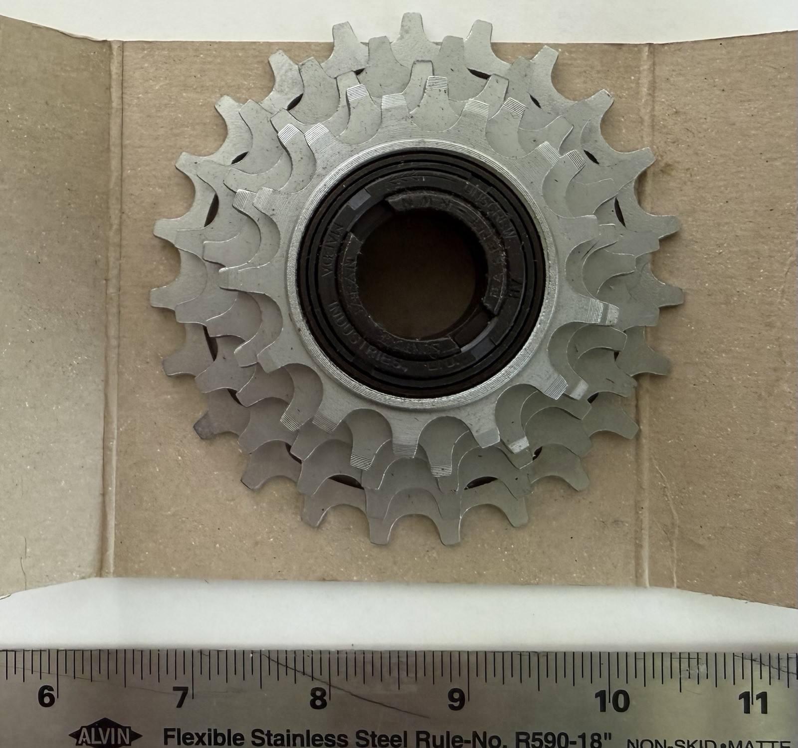 NOS Suntour New Winner Multiple Freewheel NW-5000 NWN