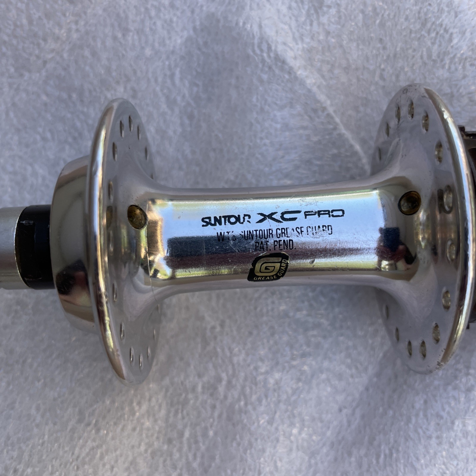 New Vintage Suntour XC Pro WTB Grease Guard Hub and QR 36H 135 Cassette NOS MTB