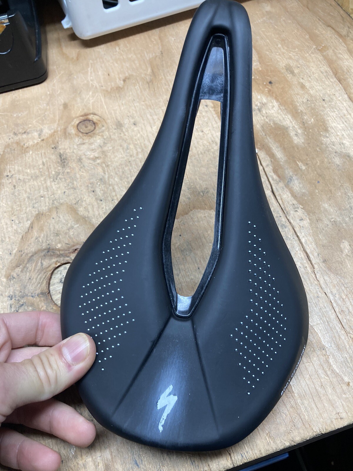 Specialized Power Comp saddle 143 body geometry road bike seat