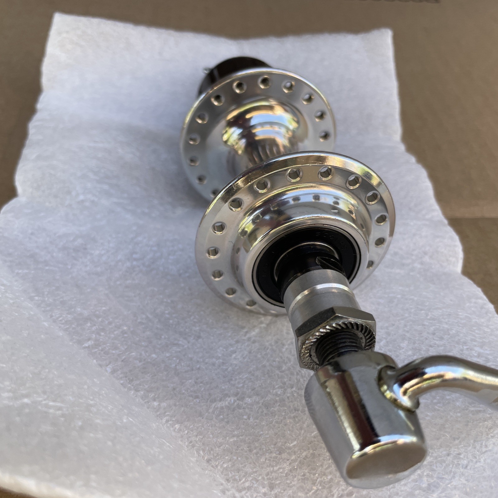 New Vintage Suntour XC Pro WTB Grease Guard Hub and QR 36H 135 Cassette NOS MTB
