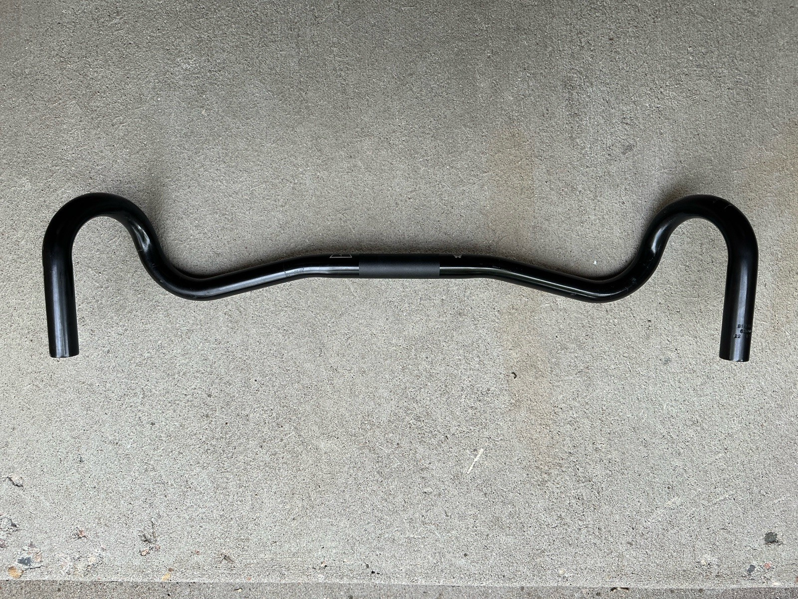 Crust Towel Rack Handlebars Black 26mm Clamp 630mm Width