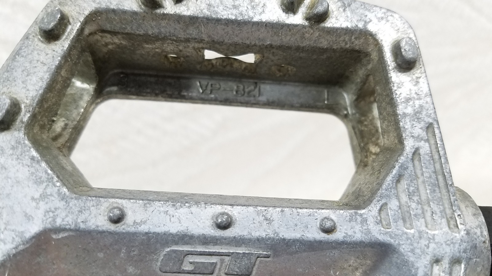 GT BMX VP-821 PEDAL MID OLD SCHOOL 1/2in. STAMPED 1990’s VTG RACING FREESTYLE