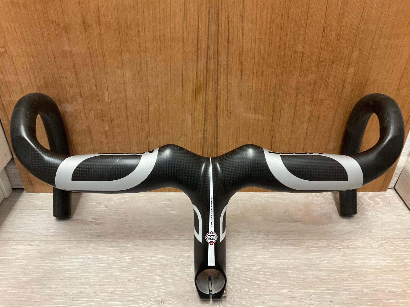NOS Pinarello Most Talon Carbon Compact Integrated One Piece Handlebar Handlebar