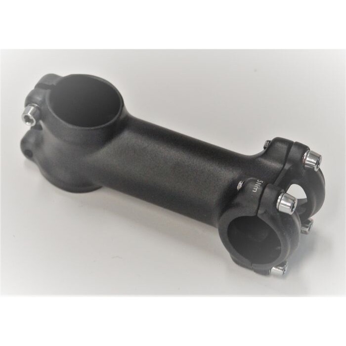 Alloy 1 1/8″ Ahead Stem — 90mm / 28.6mm Steerer / 26.0mm Bar / 7 Deg / Black
