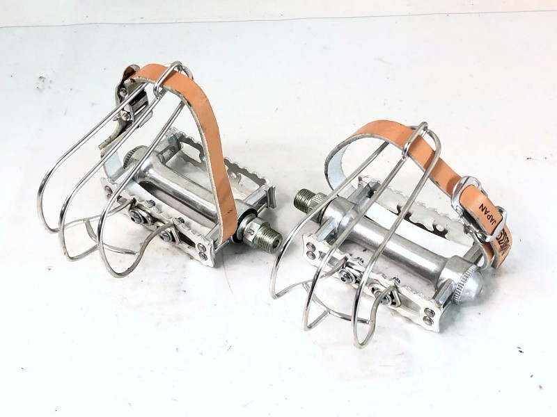MKS Sylvan Touring Flat Pedals Silver Alloy Road Touring Bike Genuine