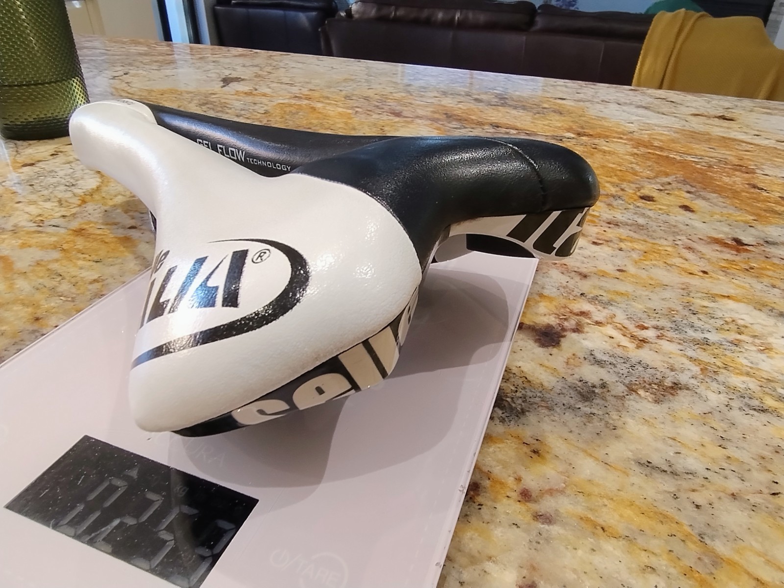 Selle Italia Turbomatic Team Edition Gel Flow bike saddle/seat. Carbon Rails