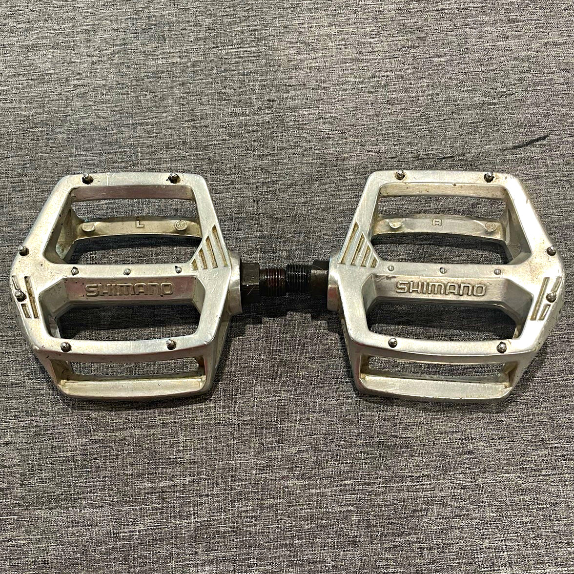 80’s Shimano Universal Flat/Platform Bike Pedals Pair, Alloy, Silver/Black 9/16
