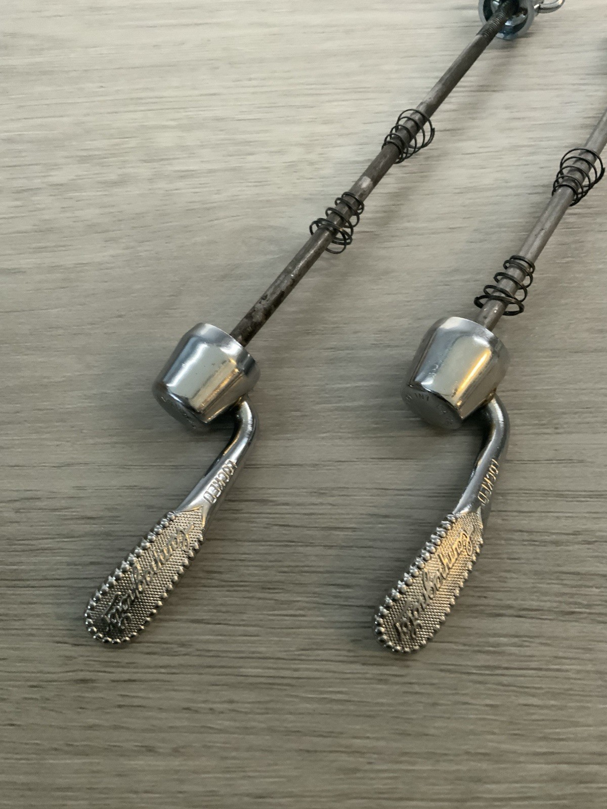 CAMPAGNOLO RECORD QUICK RELEASE SKEWER SET 100-130 MM SPACING STEEL
