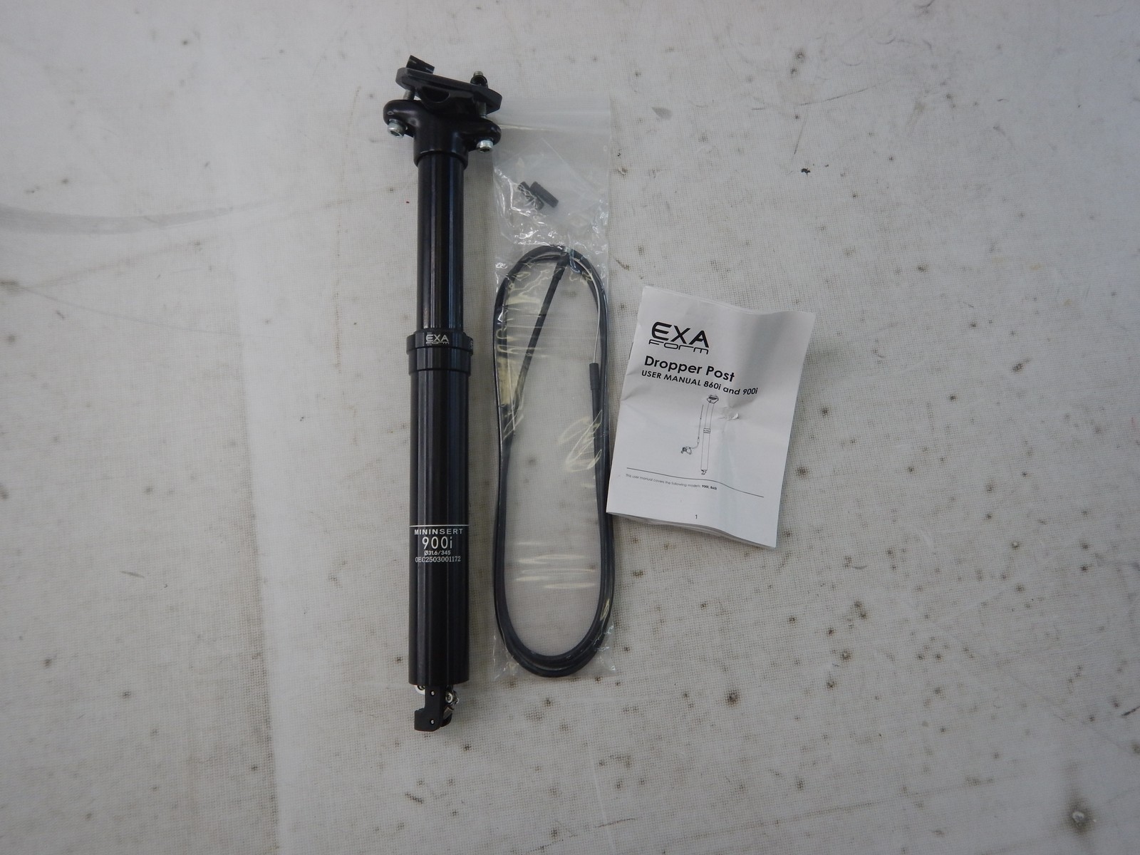 JFOYH 900i 30.9mm Internal Routing Dropper Post, Black