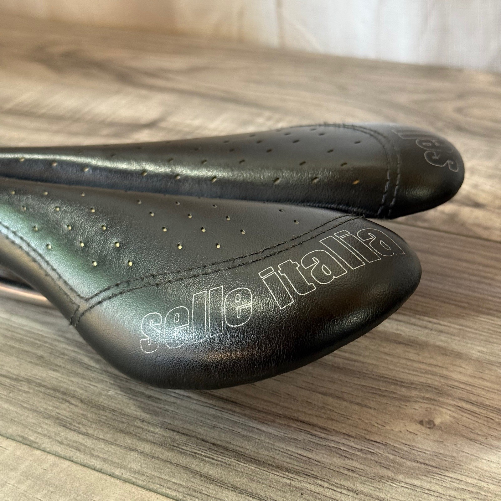 Selle Italia SLK Lady Gel Flow Saddle Black Leather Manganese 