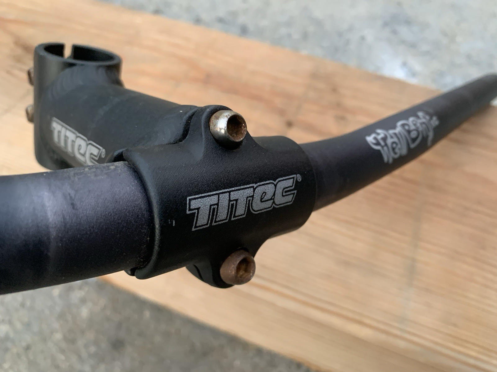 Vintage TITEC Hell Bent XC Riser MTB Aluminum Handlebar And Stem 640mm, Black