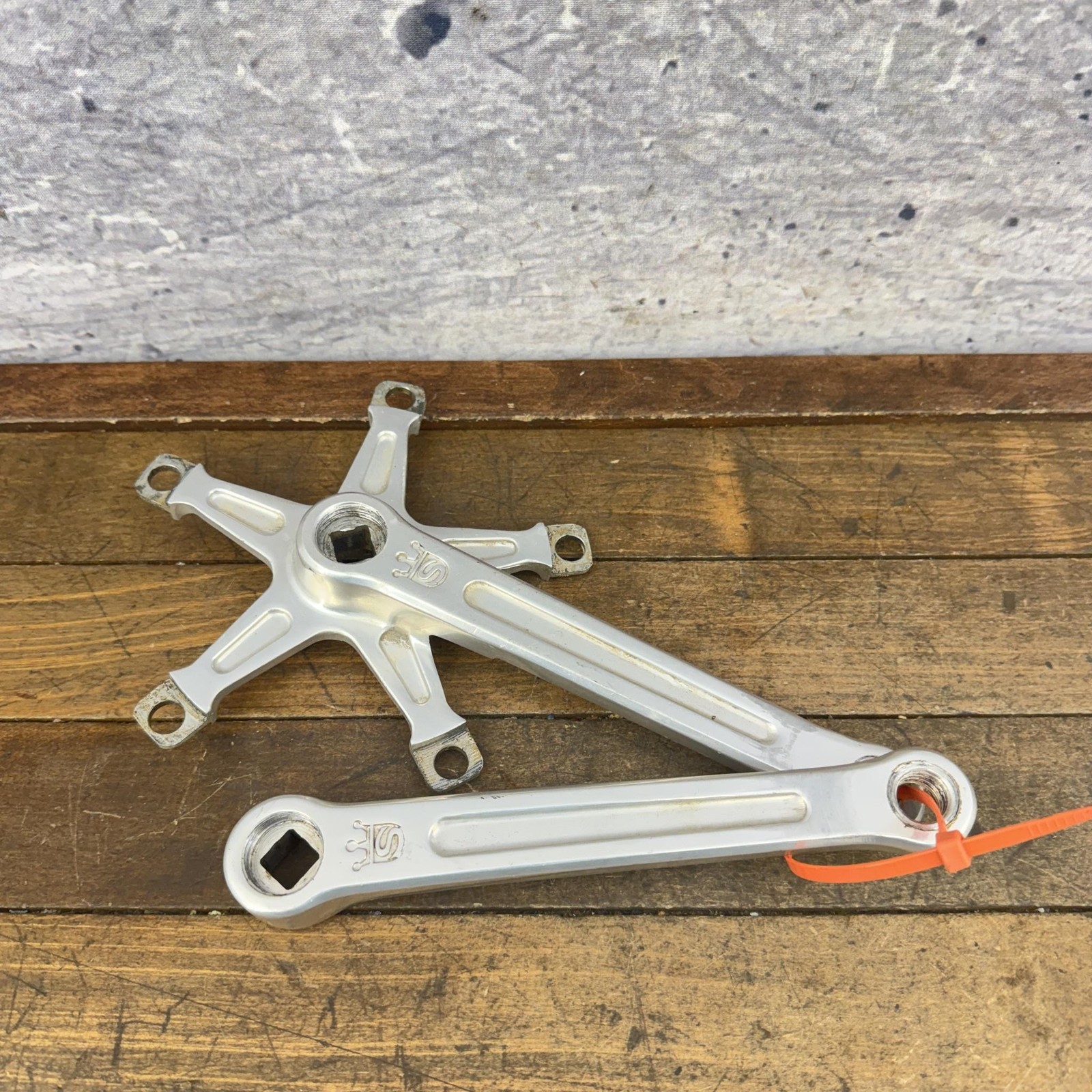 Vintage Sugino Crown Crankset 171mm 144 BCD Old School BMX Arms 5-Arm Alloy