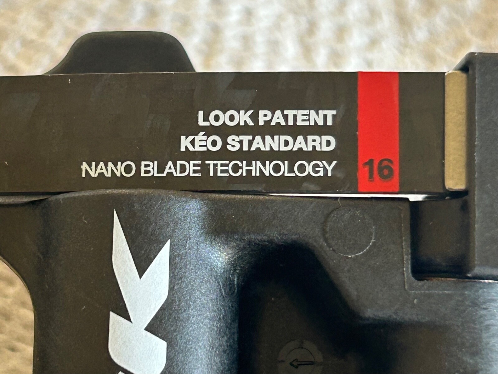 LOOK – KEO BLADE – CARBON – CLIPLESS – PEDAL SET – 16 – NEW