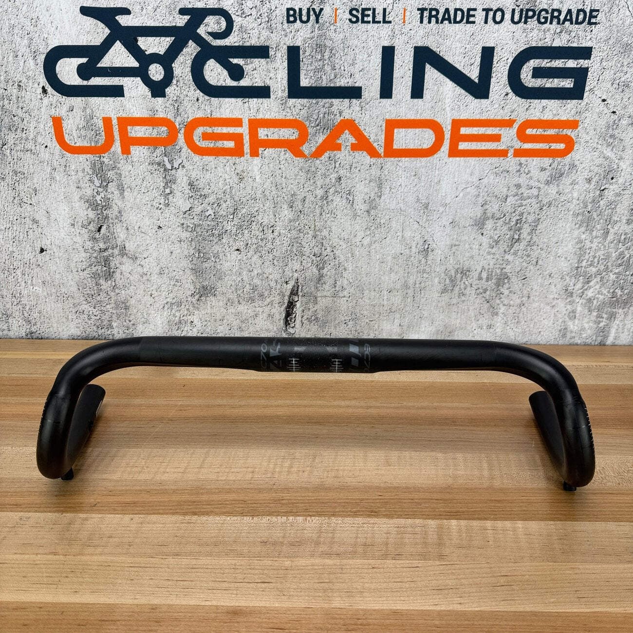 Light Use! Easton EC70 AX 42/49cm Flared Carbon 31.8mm Drop Bar Bike Handlebar 2