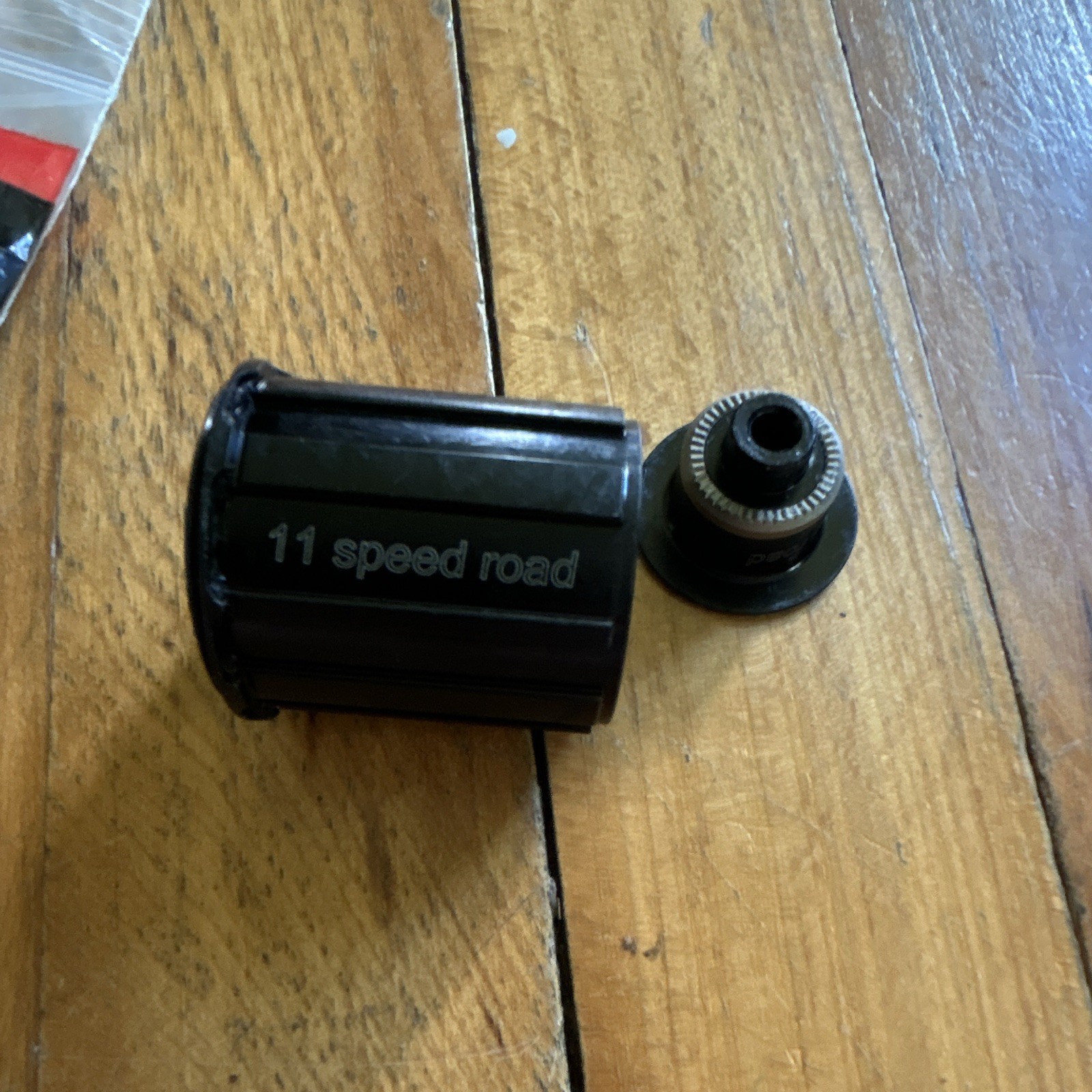 DT Swiss ARC 240 11-Speed Shimano Road Freehub Center Lock QR 24H 276362