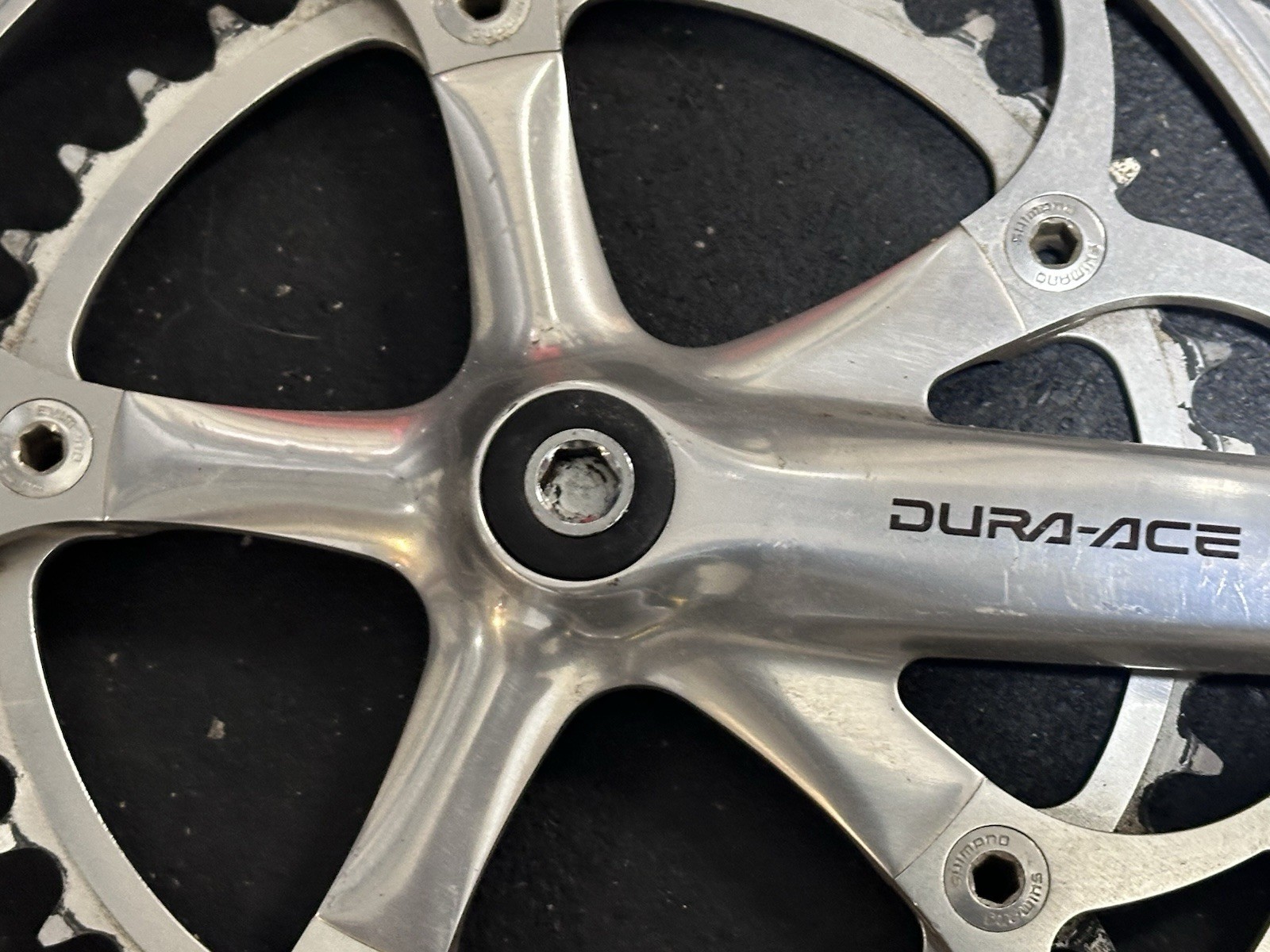 SHIMANO DURA ACE CRANKSET DOUBLE MODEL 7410 53-39 TOOTH 172.5 MM ARMS 6, 7, OR 8