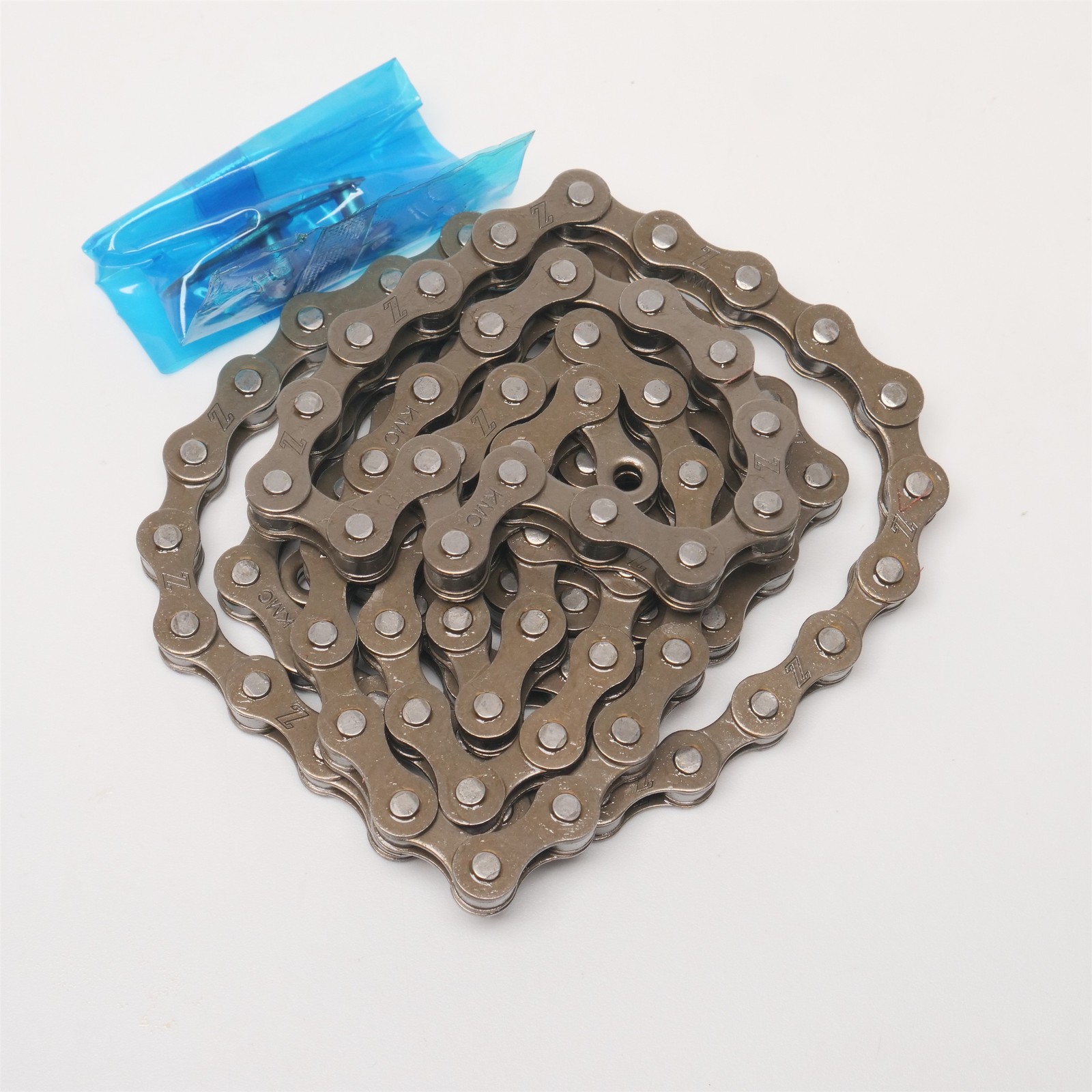 KMC Z410 BMX Chain 1/2″x 1/8″ Single Speed 112 Links Brown W/ Connector