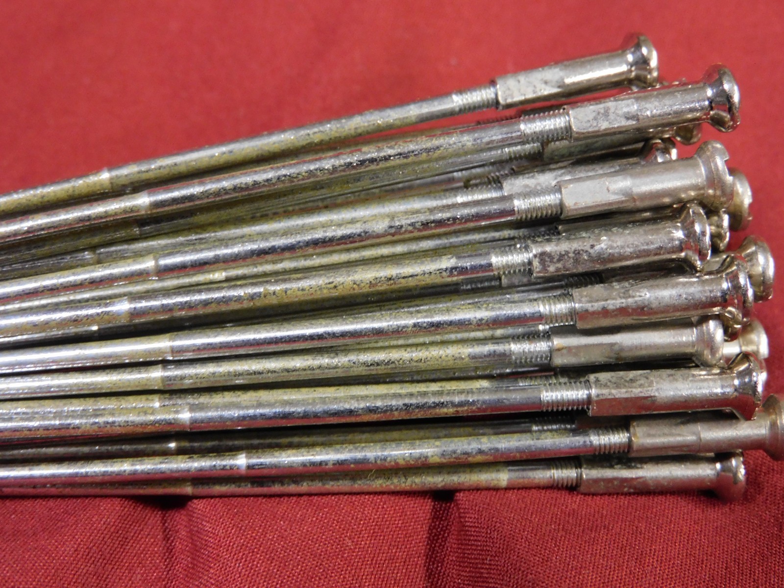 Vintage Chrome Plated Berg-Union Spokes 36 x 2.3/2.0 mm x 306 mm Butted Spokes