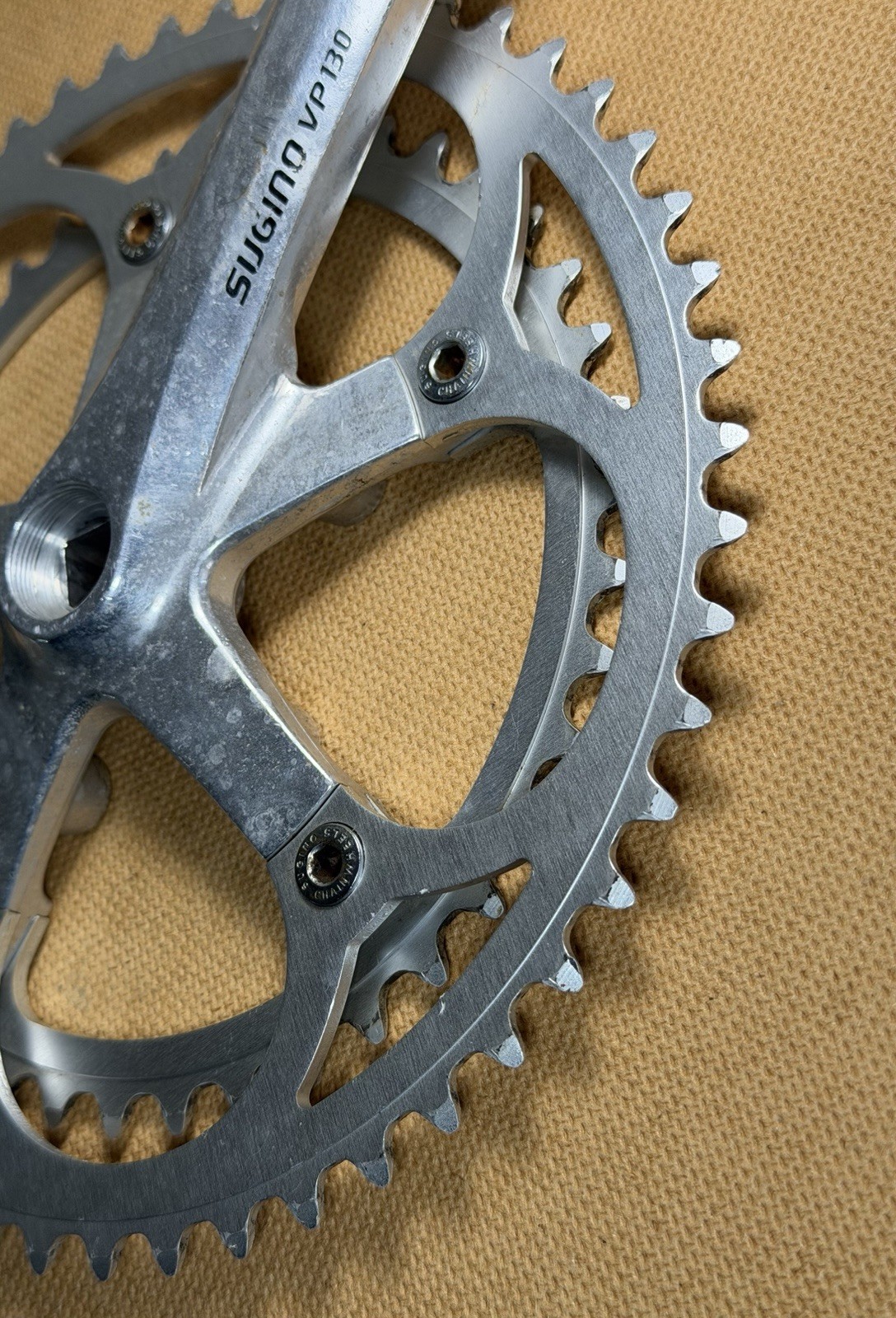 Vintage Sugino VP 130 Double Crankset – 52/42T – 170mm