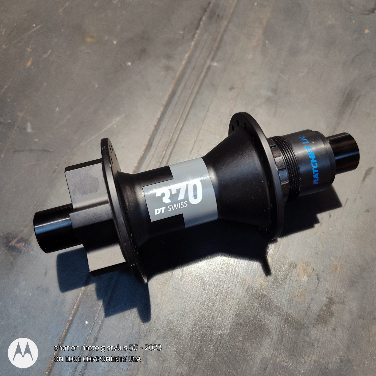 DT Swiss 370 12×148 Boost 6-Bolt 24T Ratchet LN SRAM XD 32H Hole Rear Hub