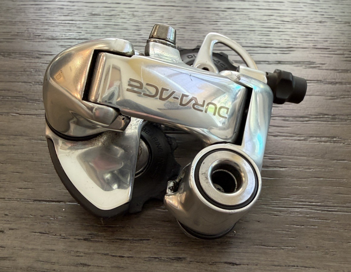 Shimano Dura-Ace 9 spd rear derailleur RD-7700 good