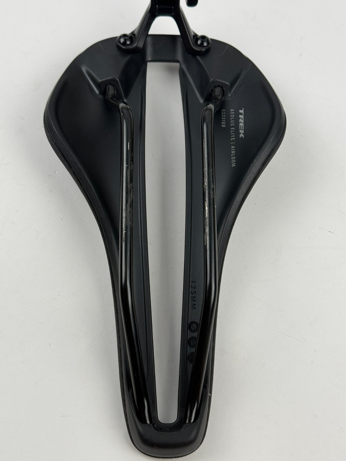 Trek Aeolus Elite AirLoom Saddle Alloy Rails SIZE 135mm Width