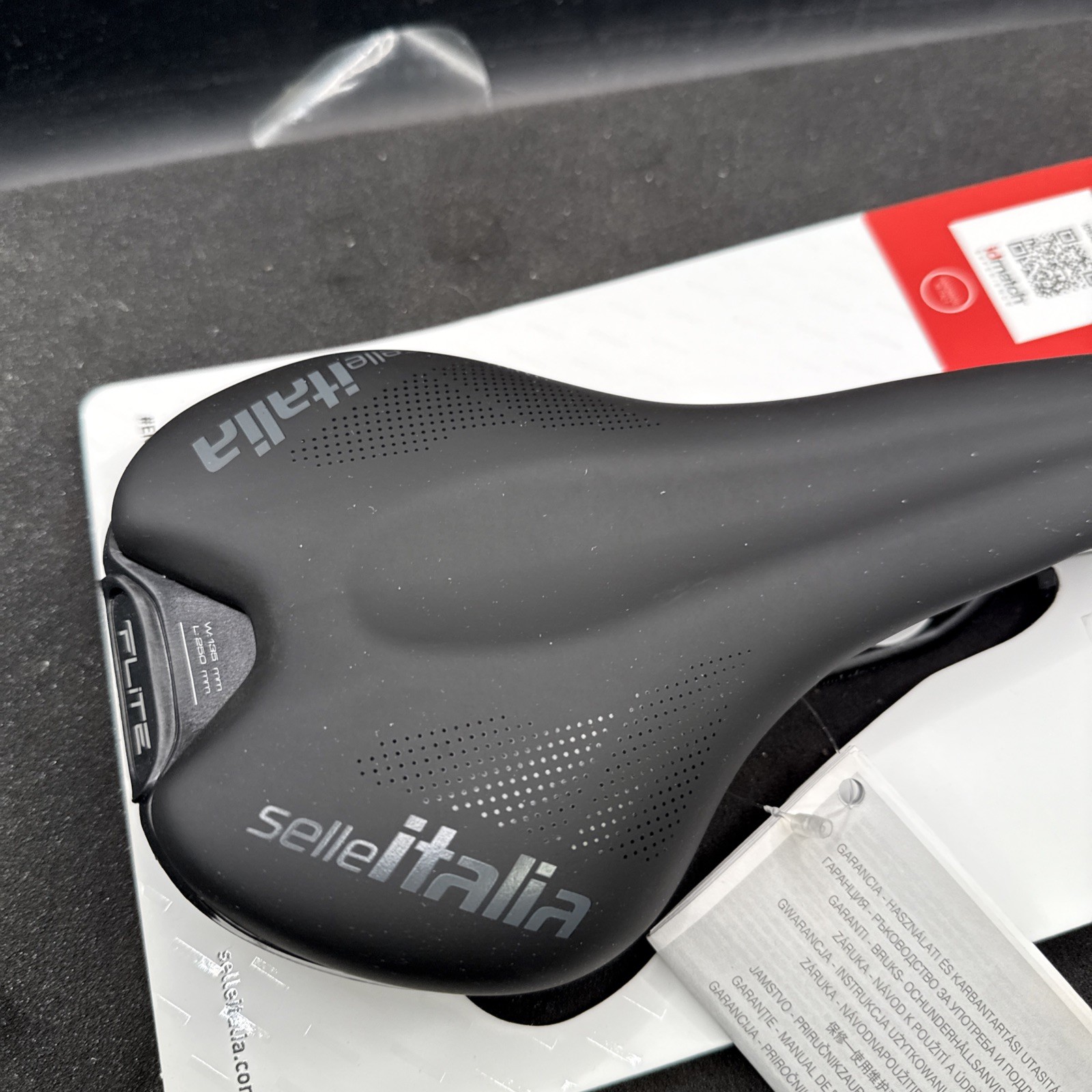 Selle Italia Flite Boost Tm 130mm S1 Mag Rails Cycling saddle seat (9419-23)