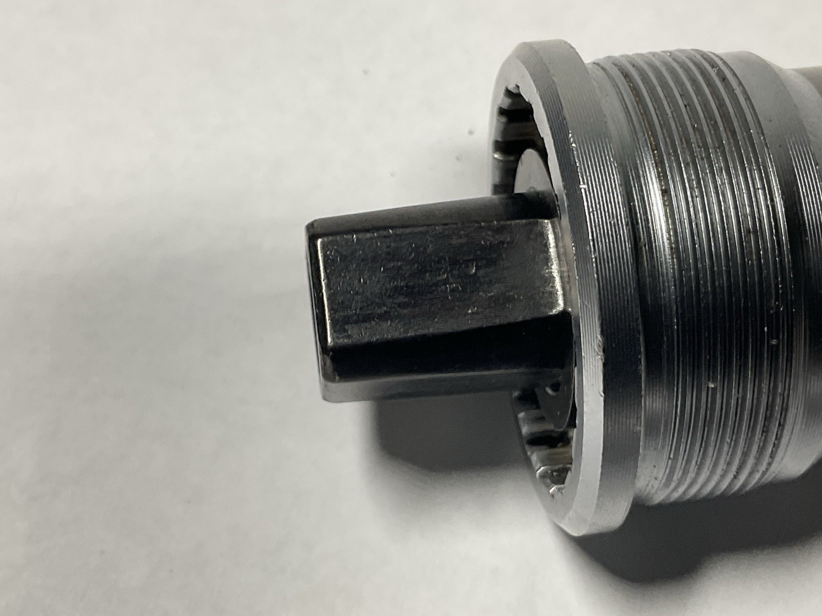 Shimano BB-UN52 Bottom Bracket 73/114mm BSA Sealed Cartridge Square Taper MTB