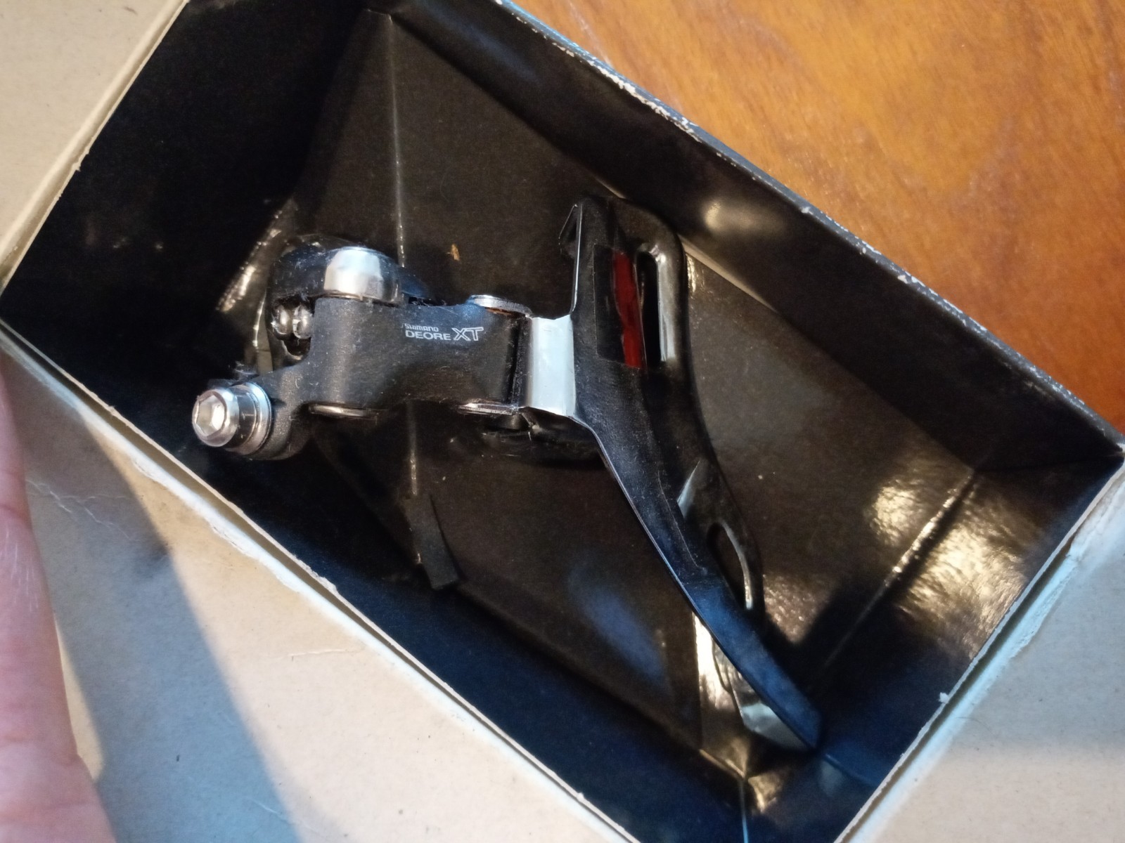NOS SHIMANO DEORE XT FD-M738 Front Derailleur 28.6 clamp bottom pull w/box JAPAN