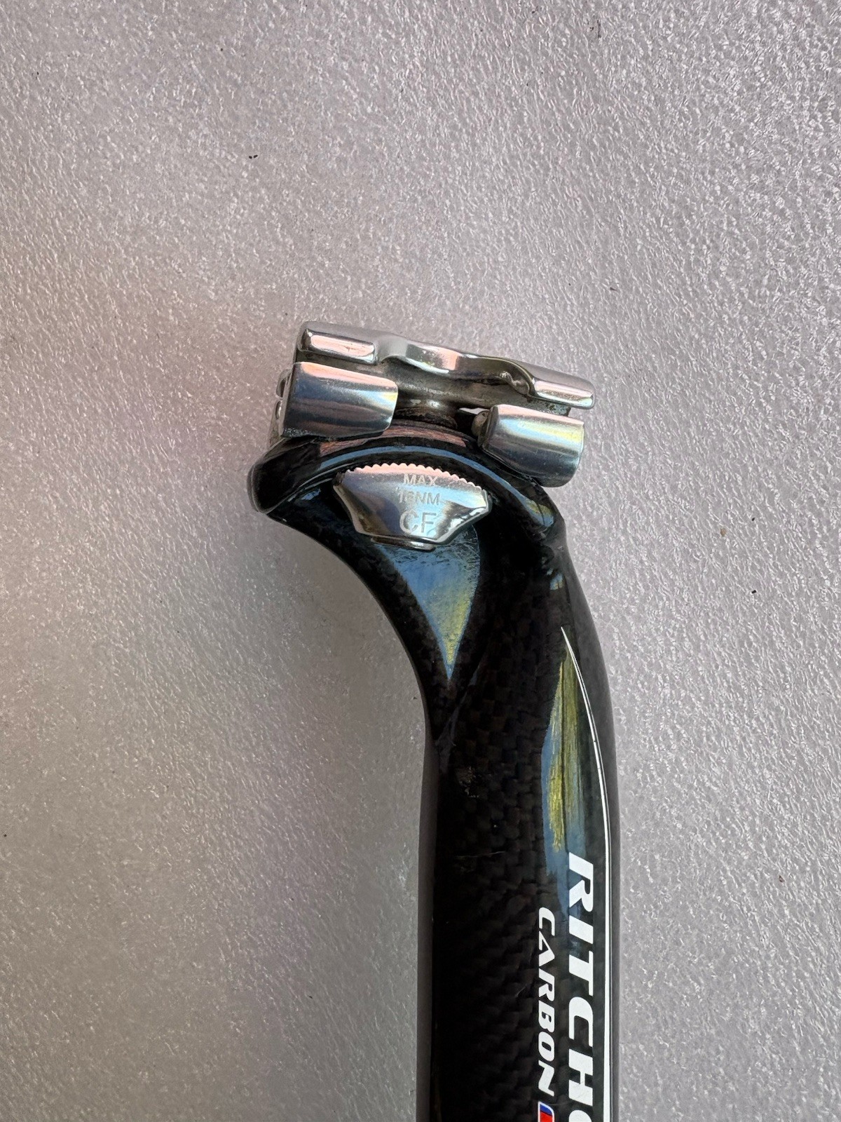 Ritchey HMF Carbon Seatpost 31.6mm Diameter. Weight 180g.