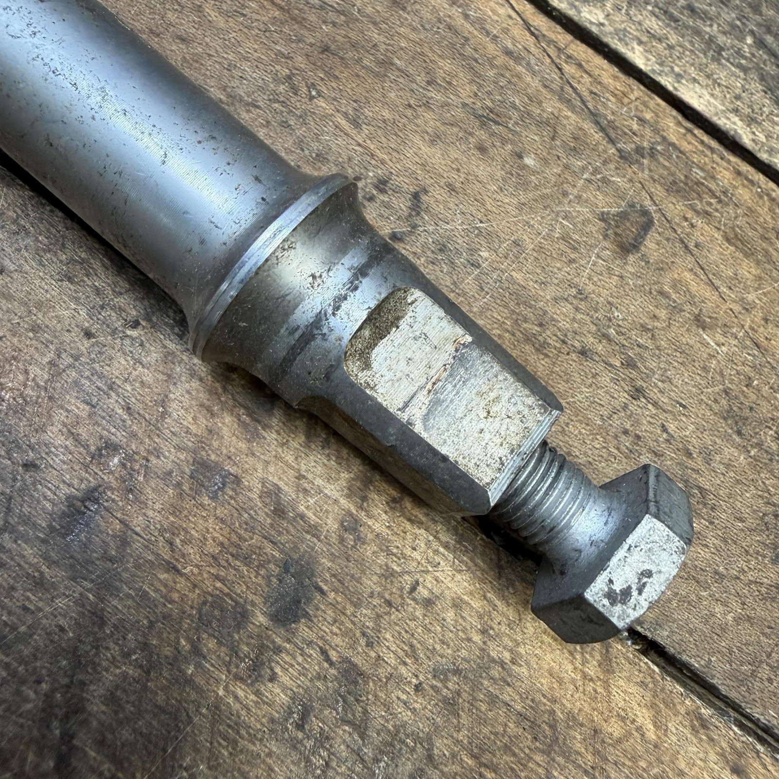 Vintage Campagnolo 70-SS Bottom Bracket Spindle 70mm 109mm ISO Italy Silver