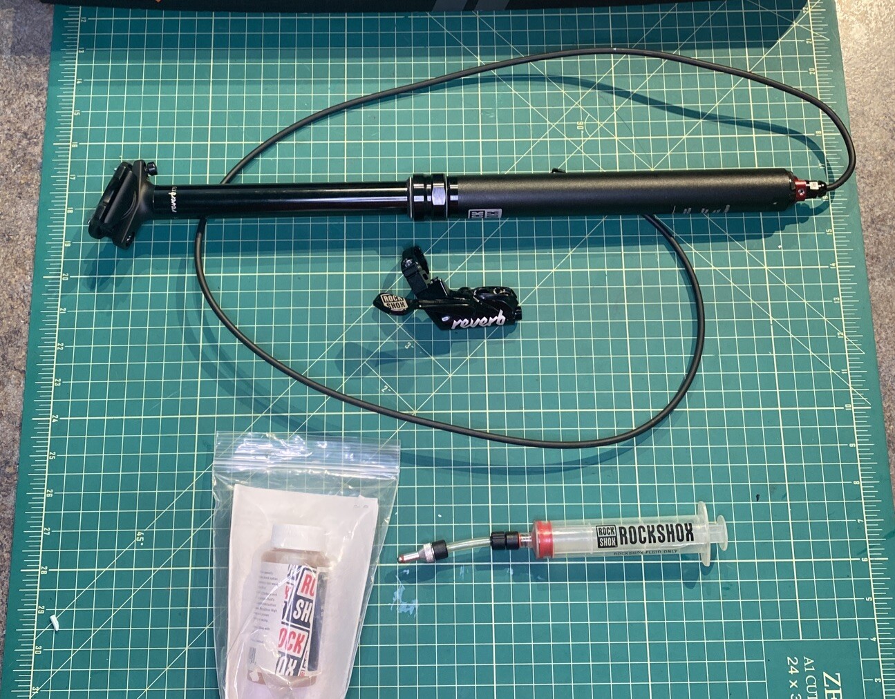 Rockshox Reverb Stealth Dropper 31.6mm 175mm Seatpost – Black