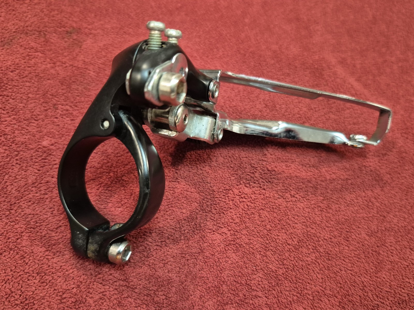 Shimano FD-2203 3 x 8/9-Speed Front Road Derailleur with 31.8mm (1¼”) Clamp Dia.