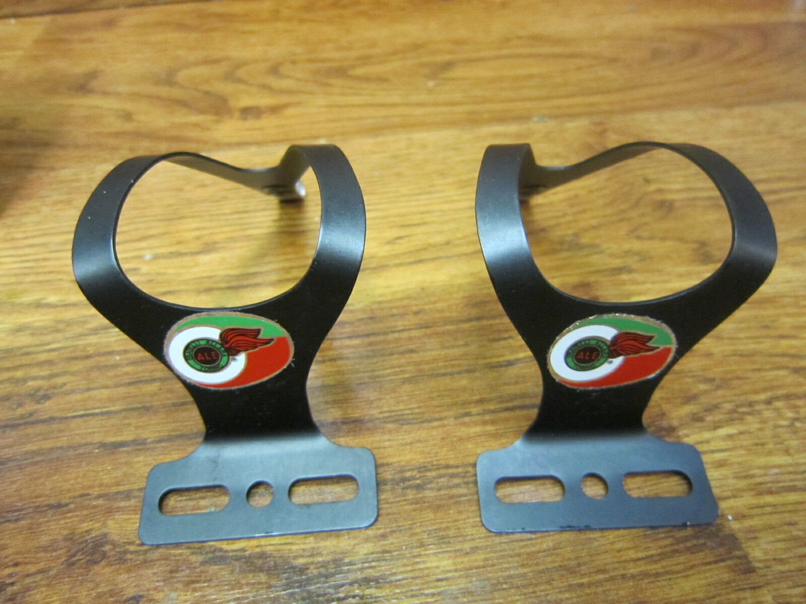 NOS ALE TOE CLIPS – MATTE BLACK ANODIZED ALLOY – SMALL – 97 L.D.