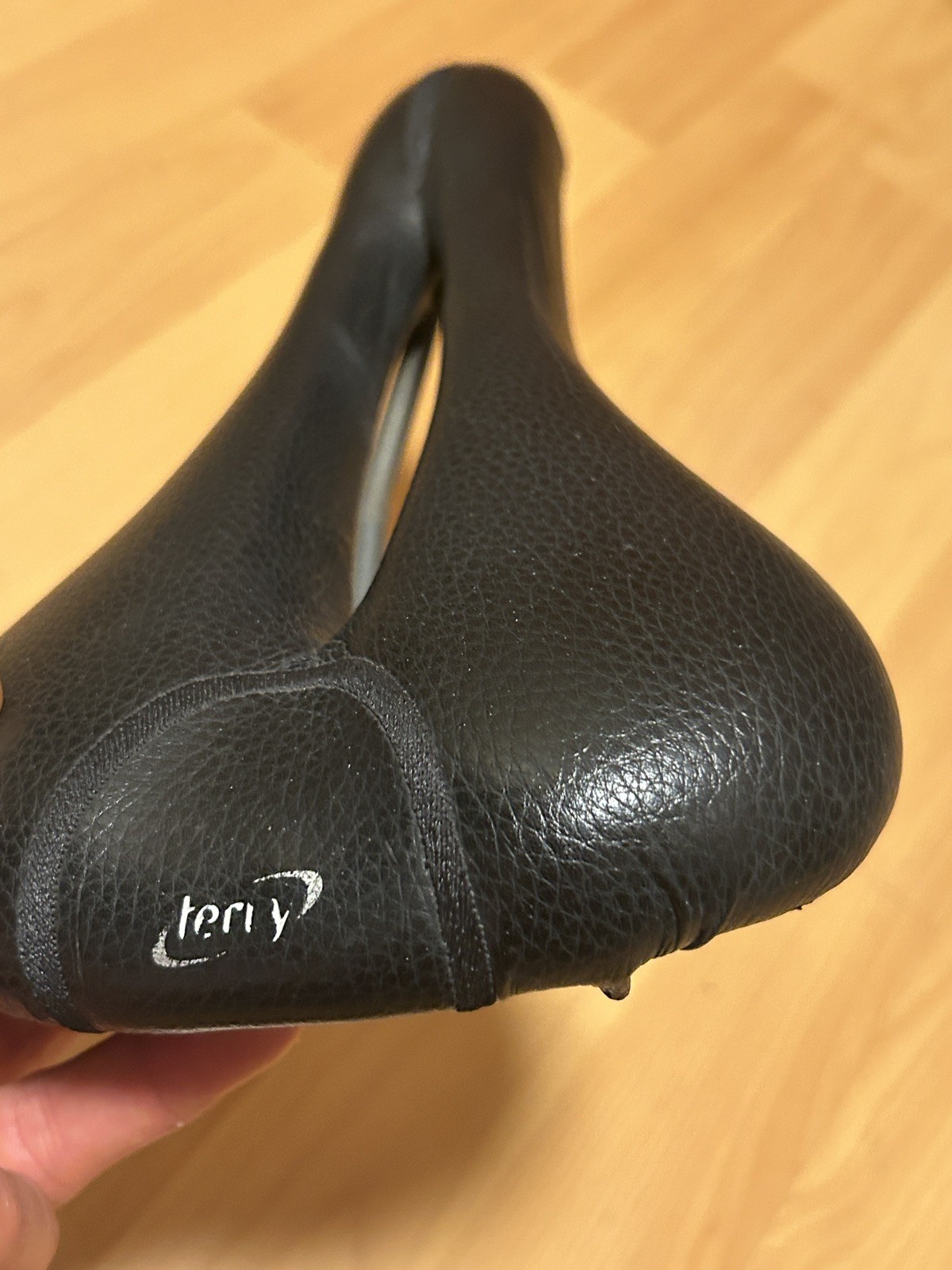 Vintage Terry Fly Cromoly Saddle Cutaway Seat Black Grain Leather Italy Road MTB