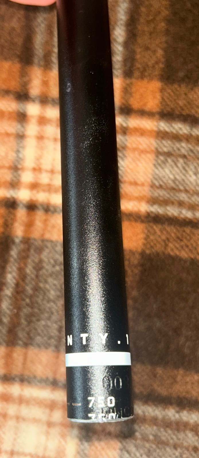 Deity Handlebar & Sensus Grips (Twenty.14 19 L05 800 25R 35 MTB Handlebar)