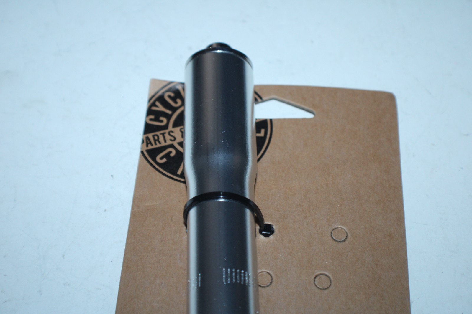 Extender Quill Stem Adaptor 25.4 to 28.6 Treadless Silver 145m Free USA Shipper!