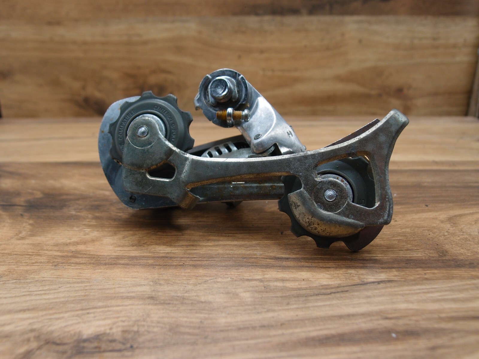 1994 rear derailleur Shimano Alivio RD-MC12 VIA Japan mid cage 7 speed