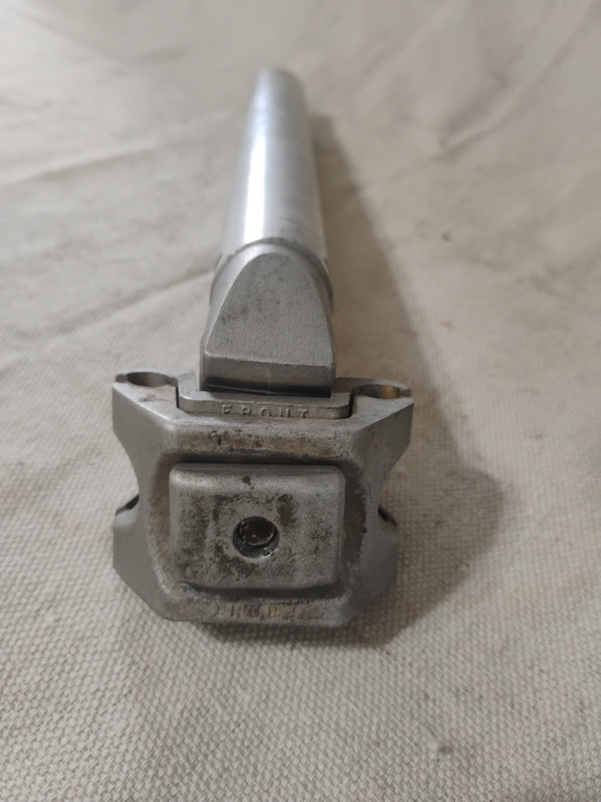Vintage Sakae SR Seatpost 8″ Post Length 1″ Wide Nice Shape