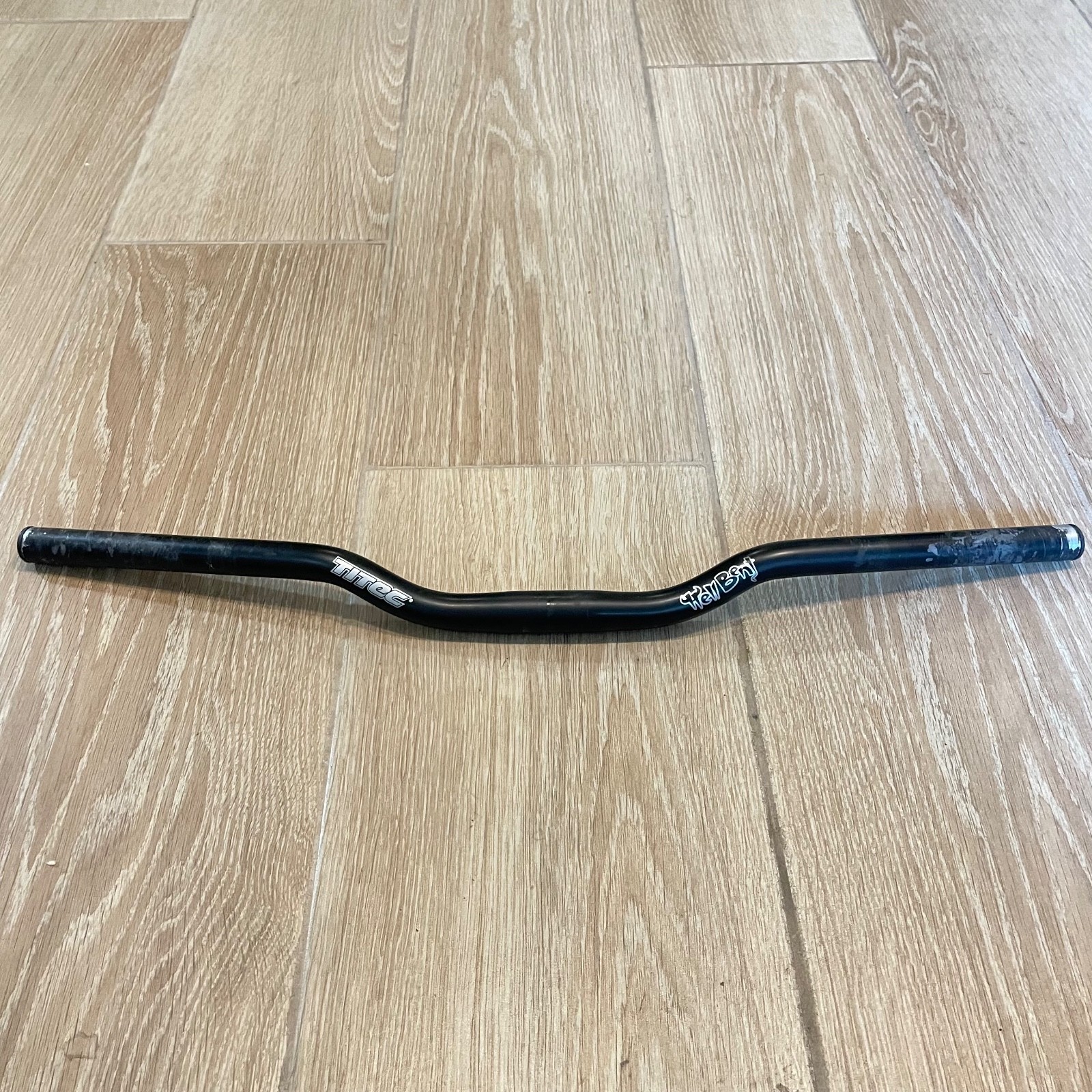 Titec Hell Bent Riser Bar 640mm 25.4mm clamp handlebar black Vintage Downhill DH