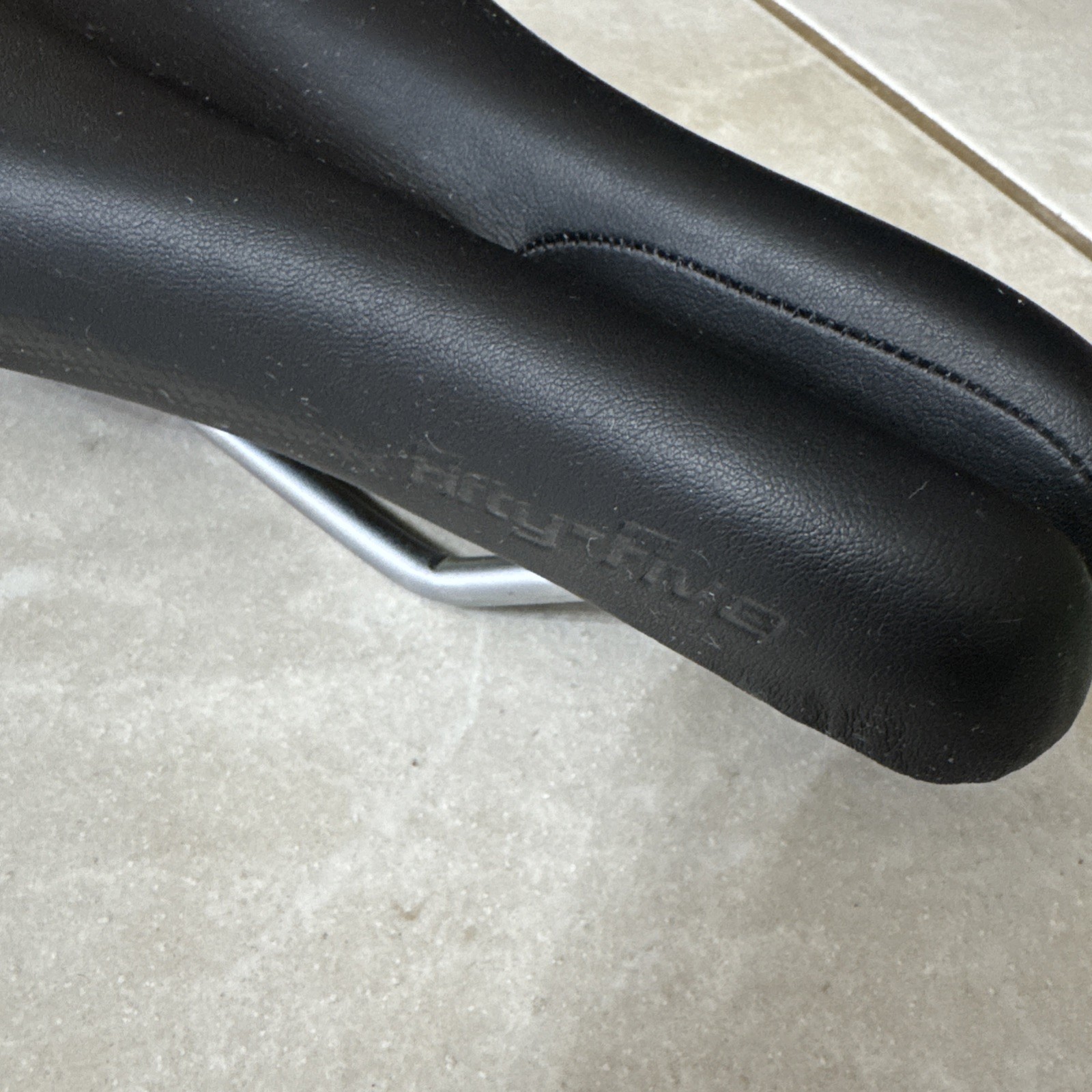 Cobb Cycling Fifty-Five Tri TT Saddle 260x135mm 2018 Stealth Black – NOS