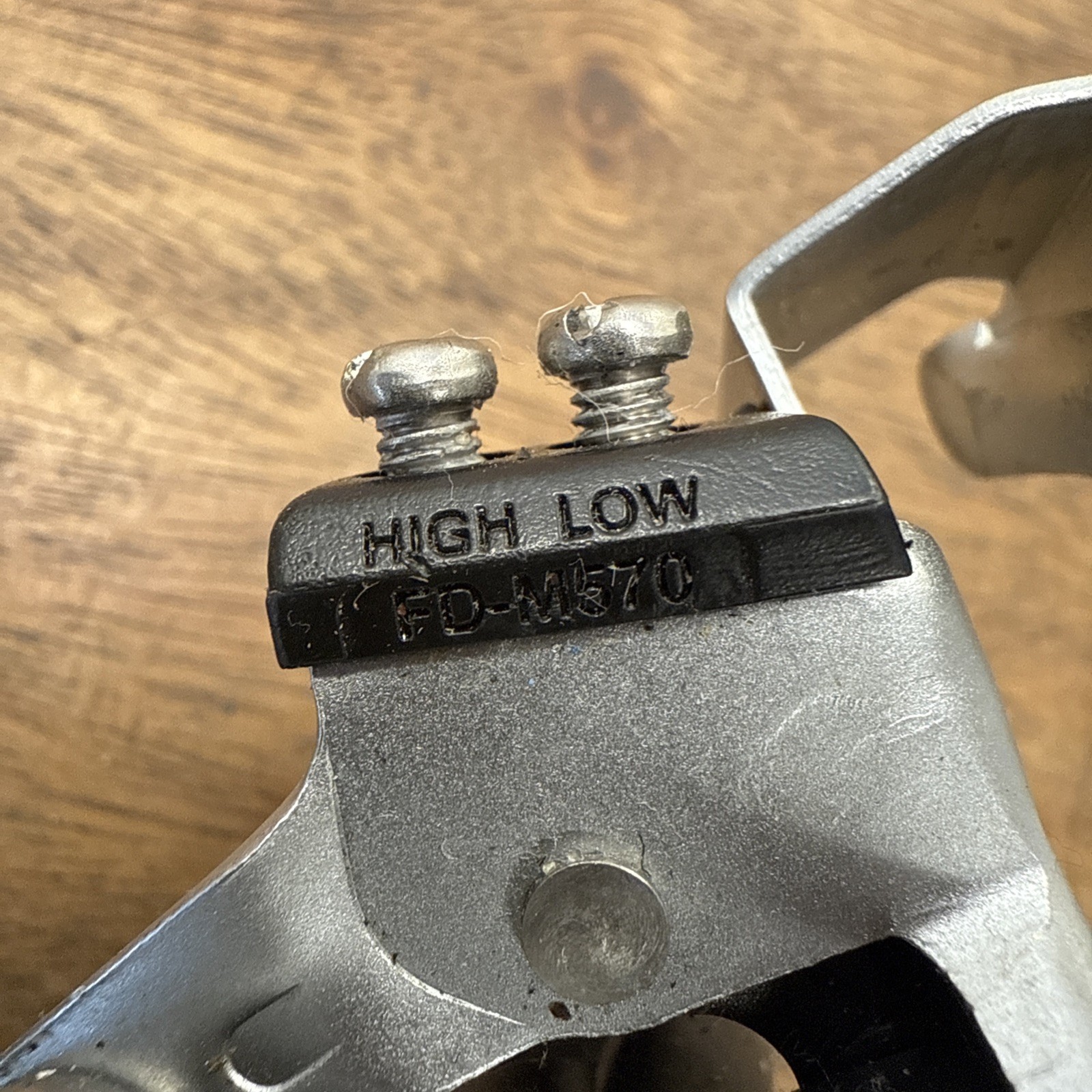 Shimano Deore LX Front Derailleur FD-M570 Top Pull 31.8mm Clamp On